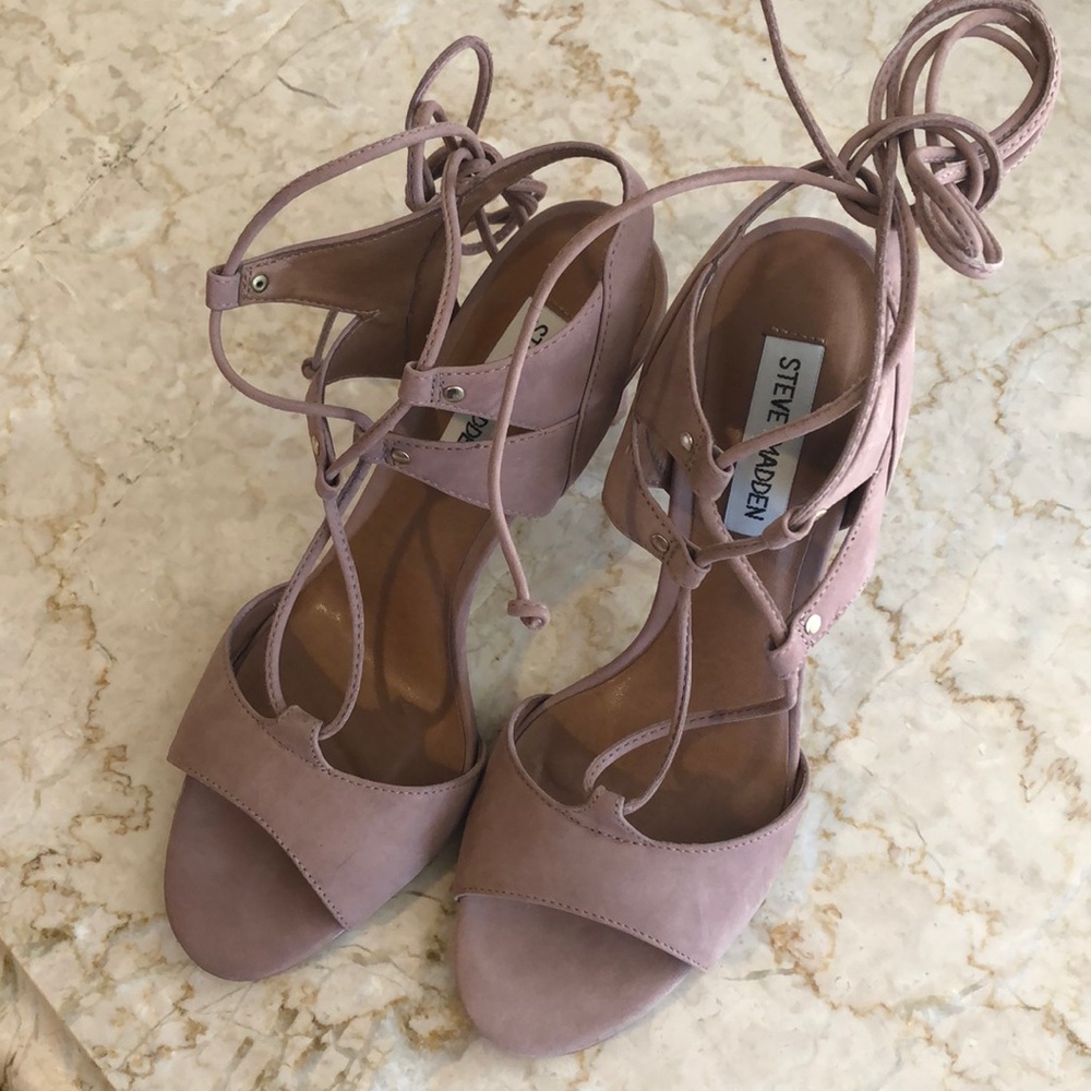 Steve Madden blush pink suede heels